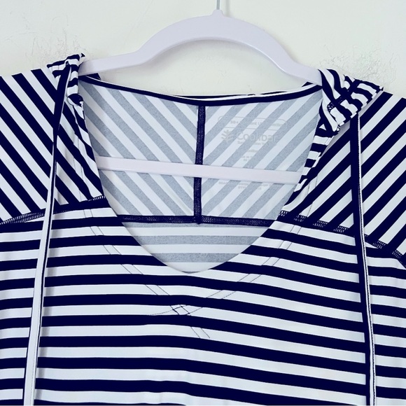 Coolibar Seacoast Swim Cover-Up Hooded Dress Black & White Stripe Beachy Coastal - Picture 4 of 16